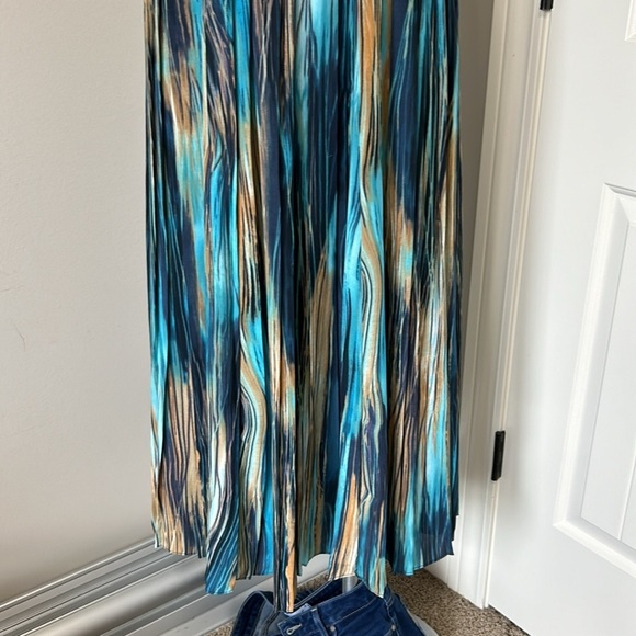 Paper Crown Blue Halter Midi Dress for Wedding Guests - Picture 6 of 16